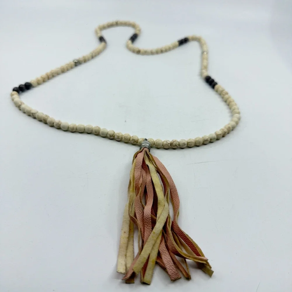 Boho White Howlite Bead Long Necklace Pink Faux Leather Tassel Statement